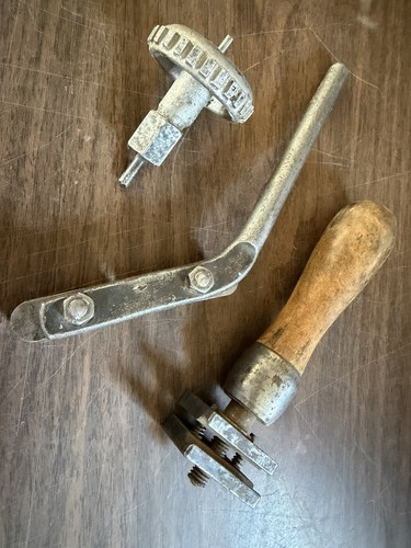 Bell system lineman - bell,